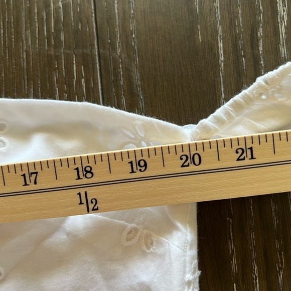 Missguided White Eyelet Mini Belted Dress with Edge Attached Shirt Sleeves - Picture 7 of 14